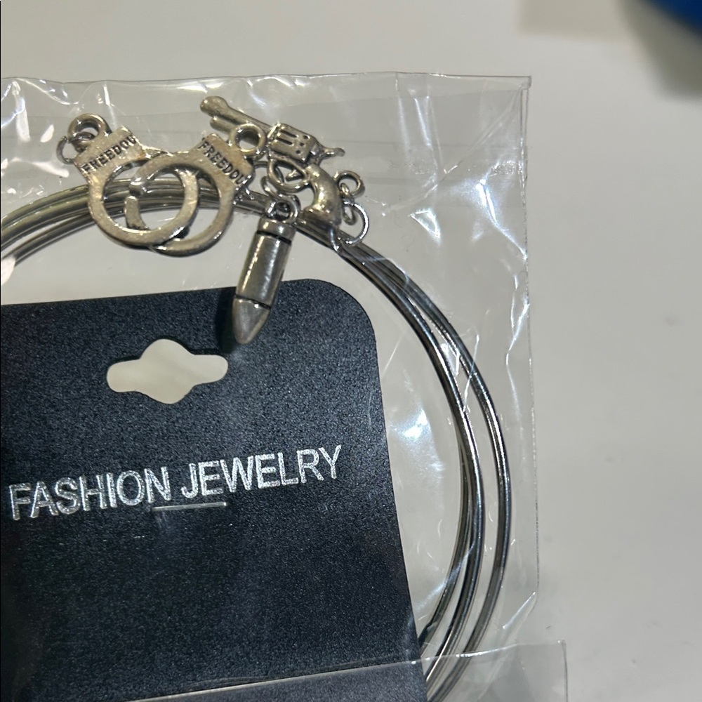 Fashion Jewelry Silver Charm Bracelet